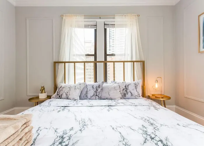 Downtown Magnificent Mile Sleep 20 6bd-6ba Apartamento *