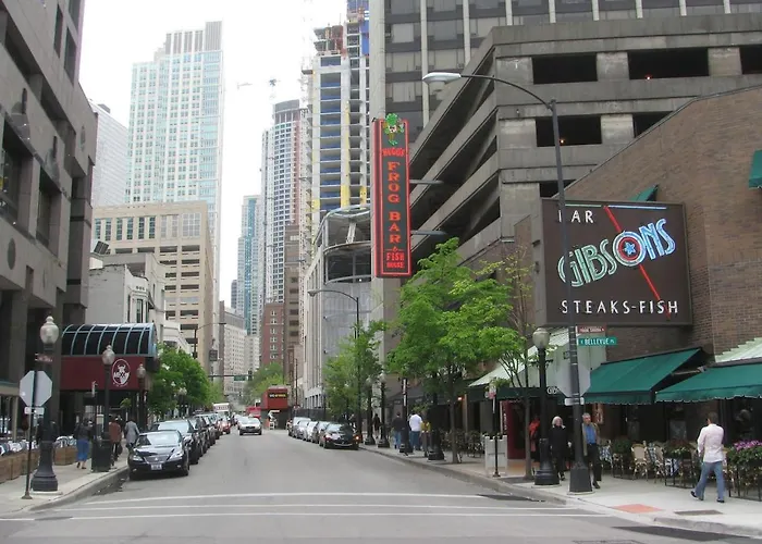 Downtown Magnificent Mile Sleep 20 6bd-6ba Apartamento